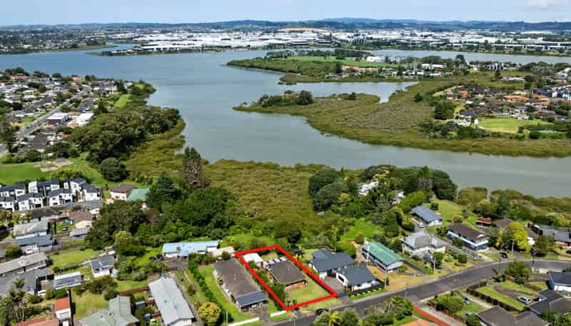 13 Mataroa Road, Mount Wellington