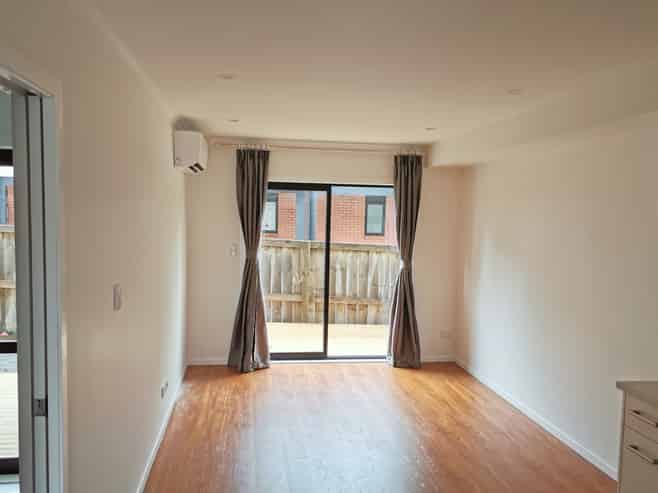 2/16 Inverness Avenue, Hamilton East