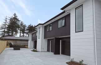 2/16 Inverness Avenue, Hamilton East