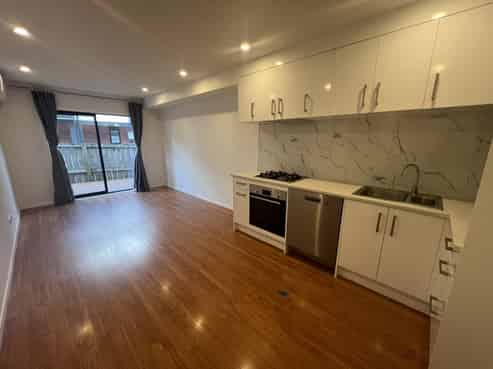 2/16 Inverness Avenue, Hamilton East