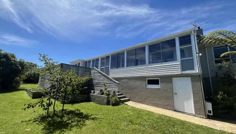 21 Kereru Street, Waikanae