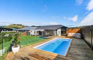 15 Manatu Close, Whangamata