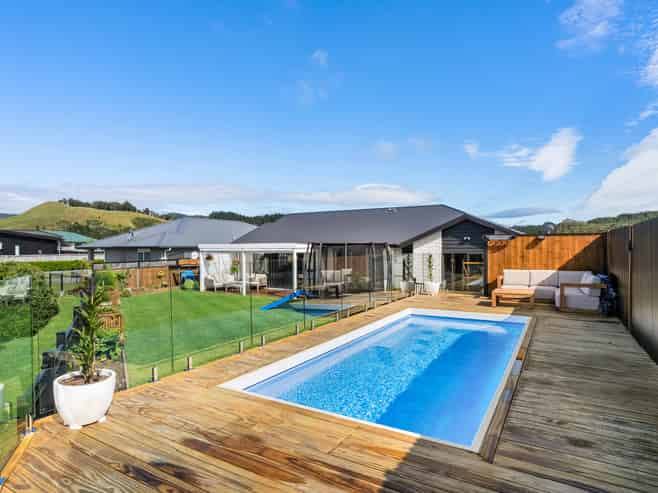 15 Manatu Close, Whangamata