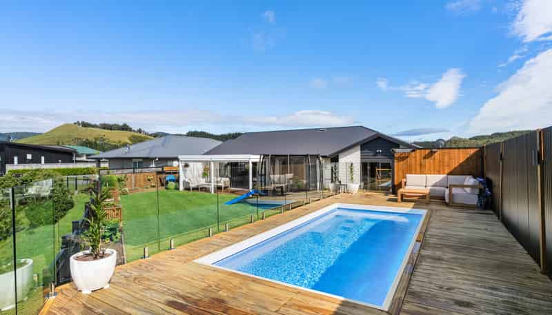 15 Manatu Close, Whangamata