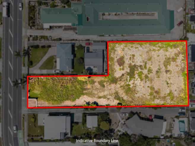 1&2, 35 Great South Road, Manurewa