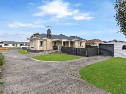 1/44 Willis Road, Papakura