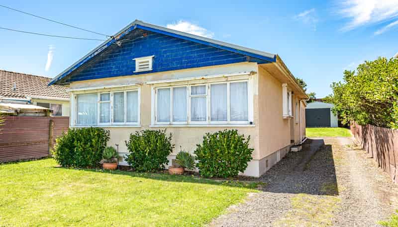 18 Aotea Street, Castlecliff