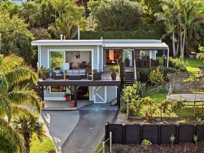 32 Omokoroa Road, Omokoroa