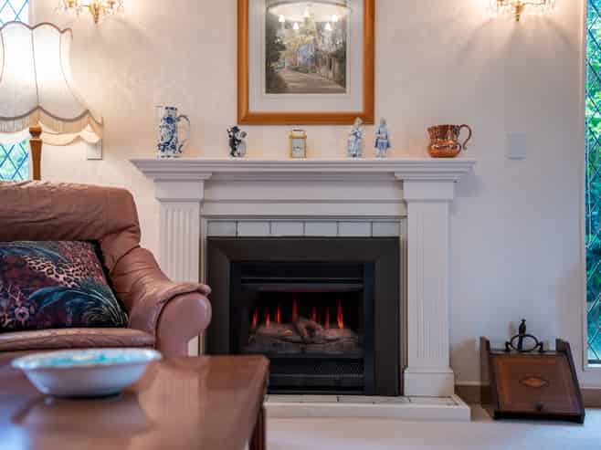 2 Lavinia Grove, Waikanae Beach