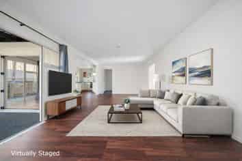 2/13 Stoneleigh Court, Sunnynook