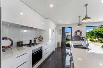 414 Bower Avenue, Parklands