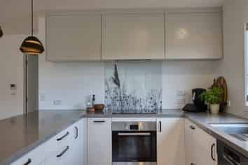 26 Kennedy Road, Surfdale