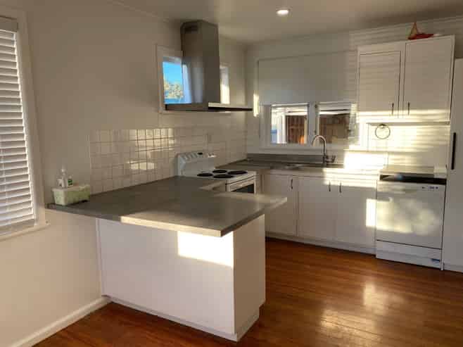 42 Oldham Avenue, Onekawa