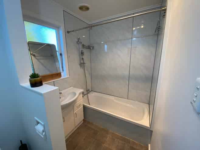 42 Oldham Avenue, Onekawa