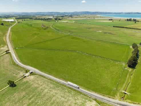 1343 Wharerata Road, Muriwai
