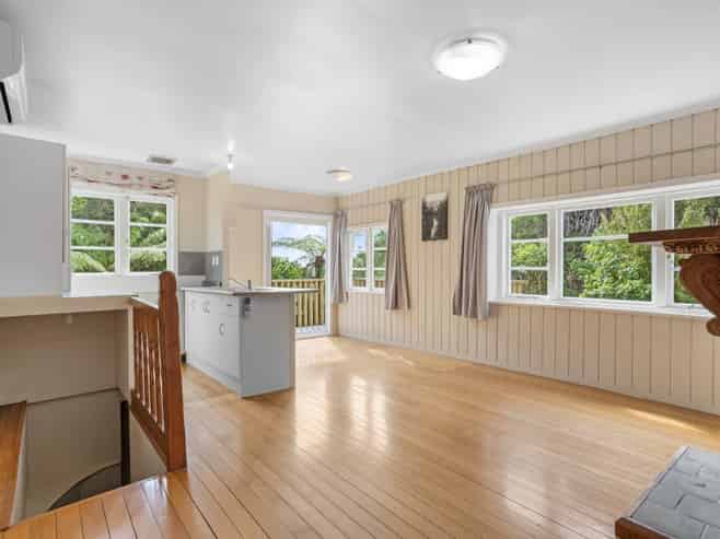 9 Rangitoto Terrace, Milford