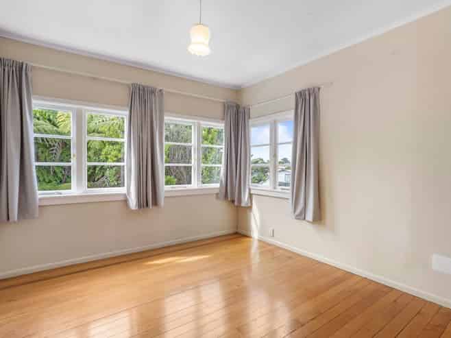 9 Rangitoto Terrace, Milford