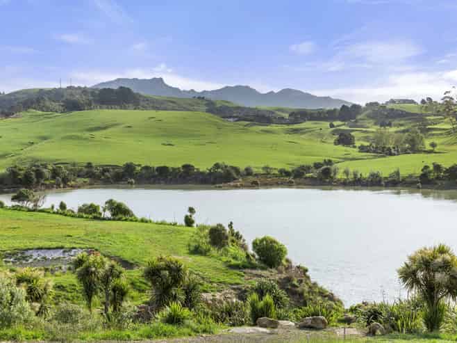 41 Omahina Street, Raglan