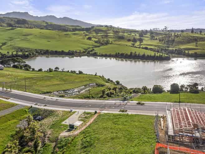 41 Omahina Street, Raglan