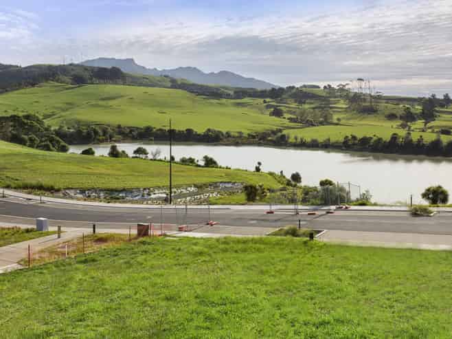 41 Omahina Street, Raglan