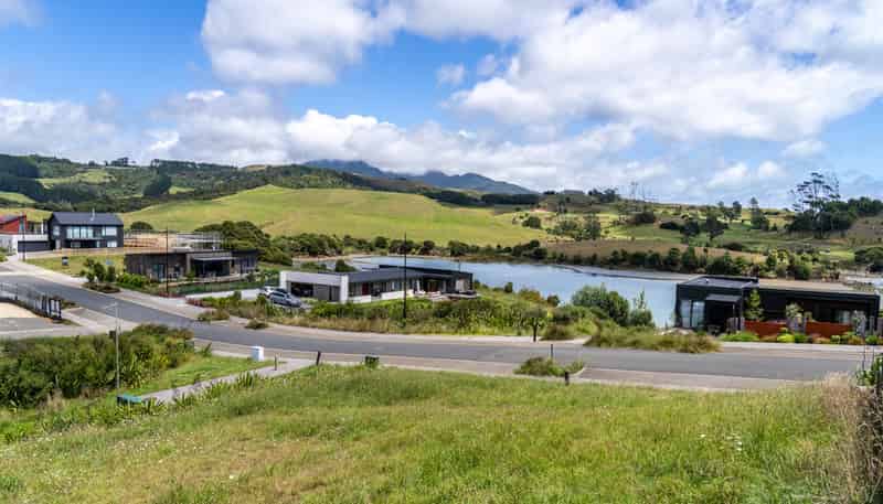 41 Omahina Street, Raglan