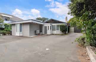 92 Gillies Avenue, Epsom