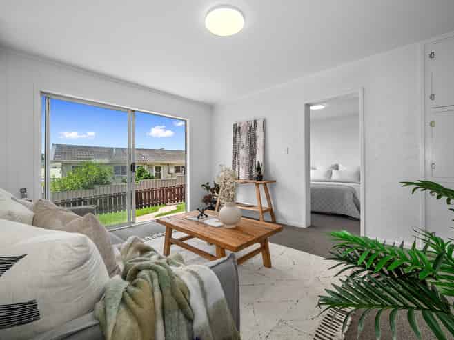 9B Jonathon Street, Brookfield