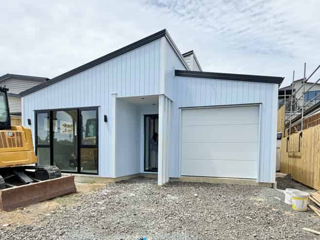 7 Whakairo Crescent, Gulf Harbour