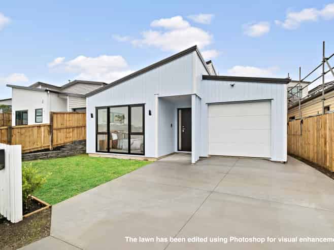 7 Whakairo Crescent, Gulf Harbour