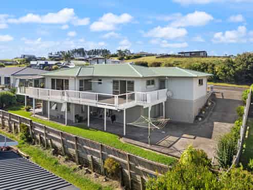 19 Torsby Road, Coopers Beach
