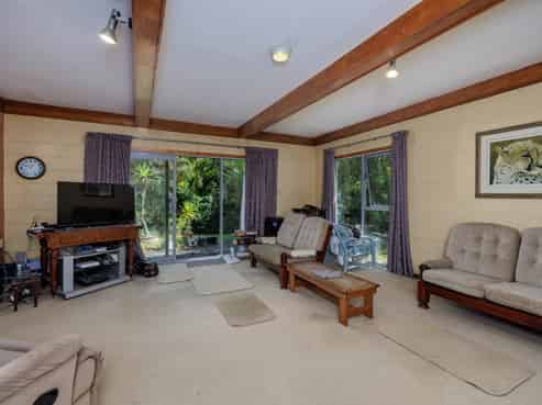 1047 Paihia Road, Opua