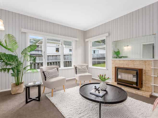 67 Delhi Crescent, Khandallah