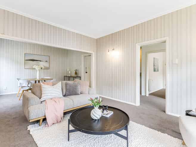 67 Delhi Crescent, Khandallah