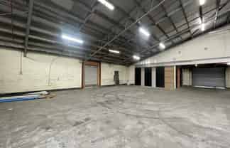 Flexible Saint Johns Warehouses | 330sqm + 426sqm