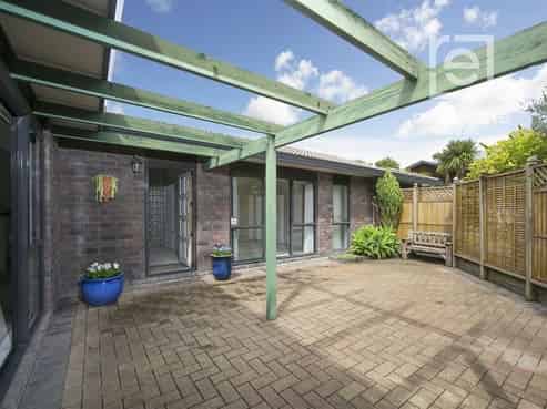 Auckland - Address withheld