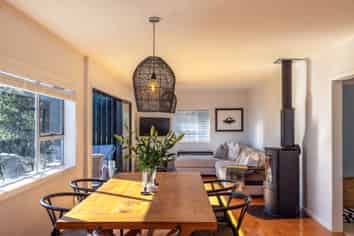 54 Belle Terrace, Waiheke Island