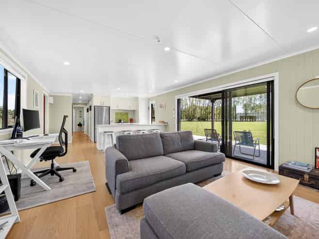 228B Norfolk Road, Carterton