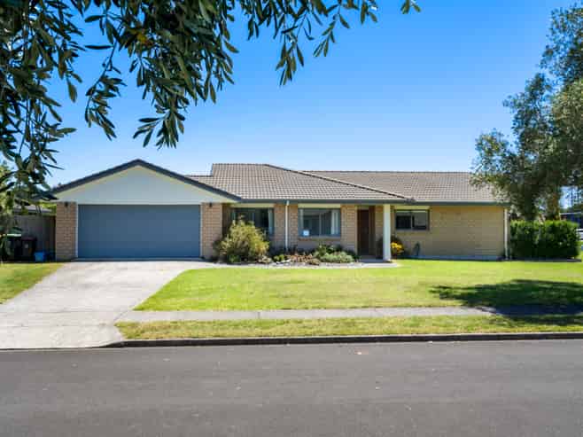 14 Katerini Grove, Papamoa Beach