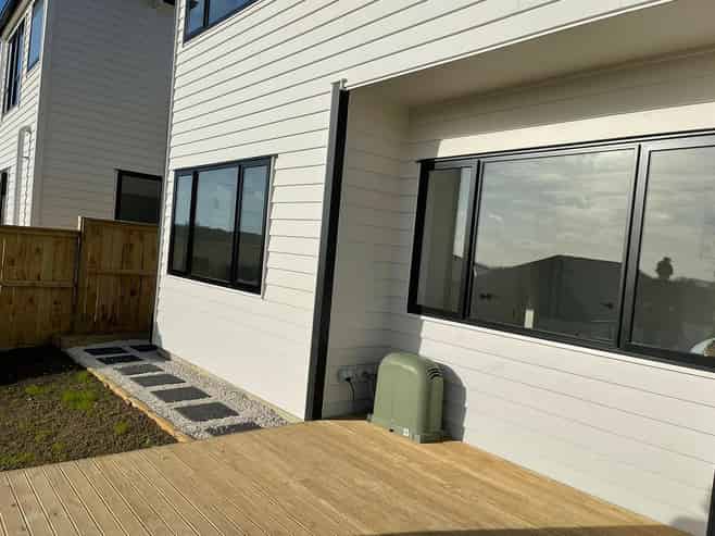 Auckland - Address withheld