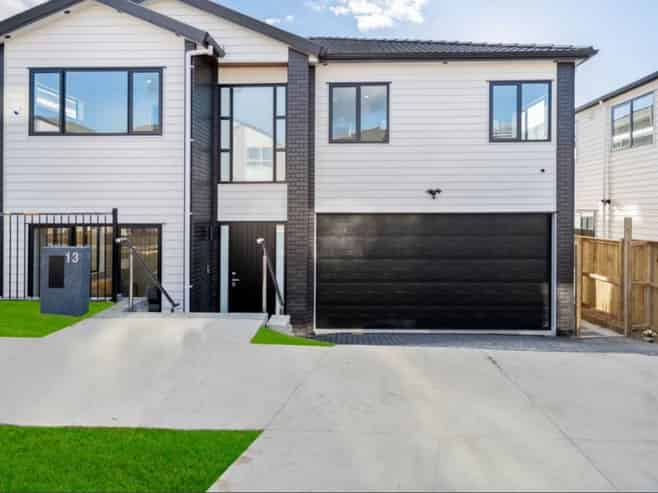 Auckland - Address withheld