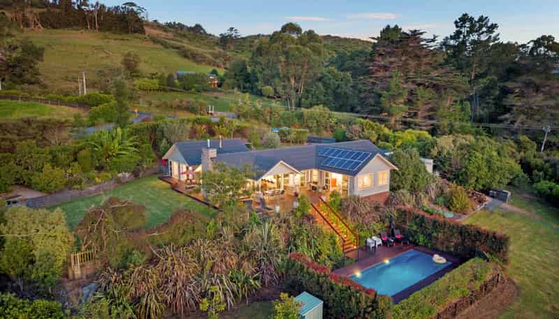 133  Chamberlain Road, Bombay