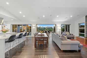 133  Chamberlain Road, Bombay