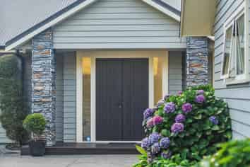 133  Chamberlain Road, Bombay