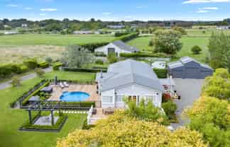 27 Whatapaka Road, Karaka