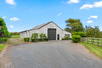 27 Whatapaka Road, Karaka
