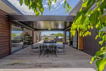 31 Longreach Drive, Cooks Beach