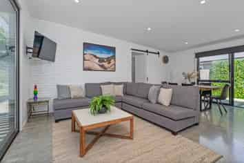 31 Longreach Drive, Cooks Beach