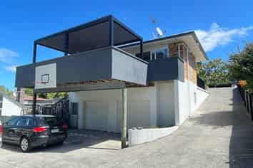 68 Acacia Crescent, Glenview