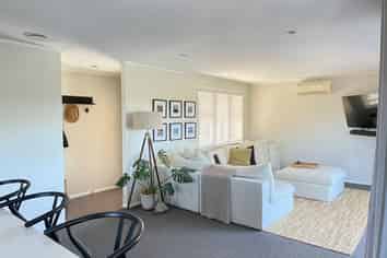 68 Acacia Crescent, Glenview