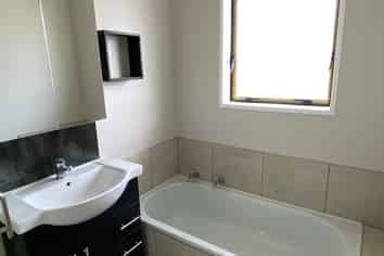 4 Jura Place, Woolston